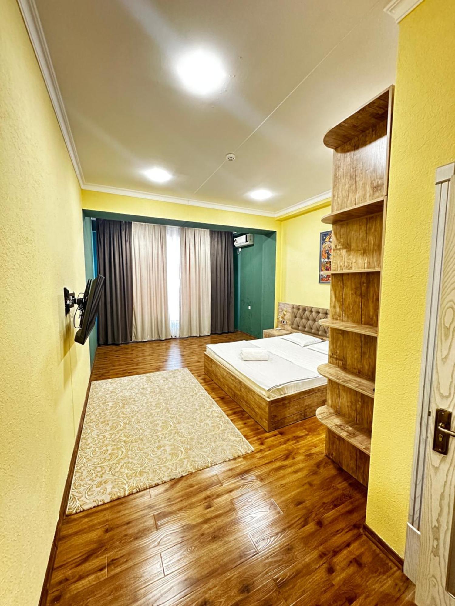 Dream Inn H&A Tasjkent Exteriör bild